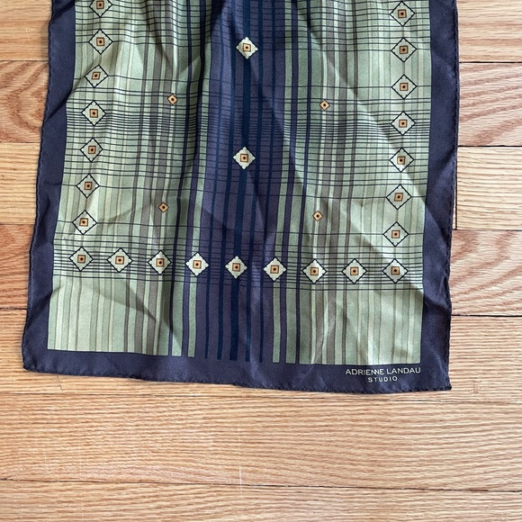 Adrienne Landau Studio Scarf - Picture 2 of 5